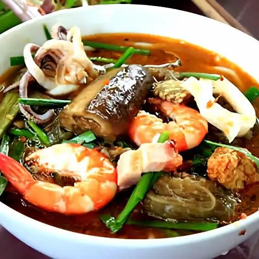 Bún mắm tôm - mực - 88.000 ₫ tại Nhất Phương - Bánh Canh Cua, Bún Mắm & Bún Bò - Phan Huy Ích