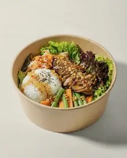 Hình ảnh Cơm thịt heo nướng thảo mộc