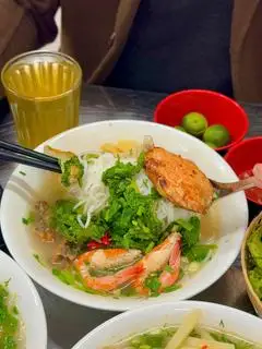 Hình ảnh Bánh Đa Đỏ  Hải Sản