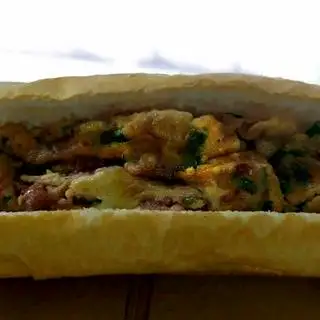 Hình ảnh Bánh Mỳ Kẹp 2 Trứng Pate