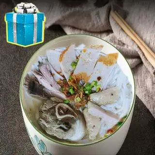 Đặc biệt ( chả cá+cá dầm+chả lụa+giò) - 61.000 ₫ tại Bún Chả Cá Phan Rang 254 - Bún  - Hoàng Văn Thụ