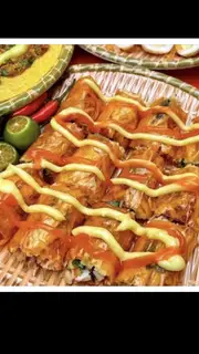 Bánh tráng cuốn bơ, chà bông, sốt me  - 36.000 ₫ tại Bánh Tráng Trộn & Chấm Bối Bối - Dạ Nam