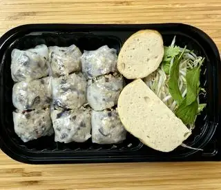 Bánh cuốn thịt nấm(3c) - 49.000 ₫ tại Bánh Cuốn & Bánh Ướt Chị Mẹ - Nam Kỳ Khởi Nghĩa