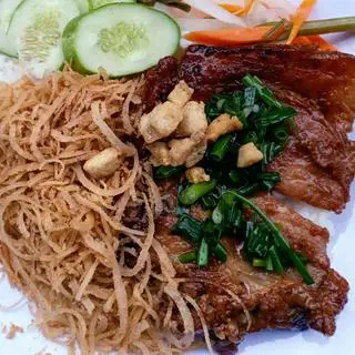Cơm Sườn bì - 60.000 ₫ tại Cơm Tấm Tí Mập