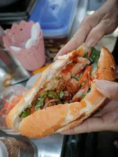Hình ảnh Bánh Mì Thịt Nướng - Mã B25