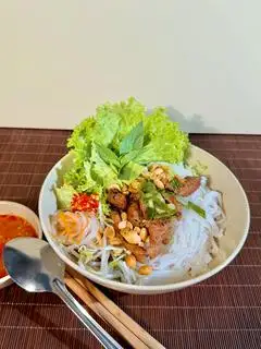 Bún thịt nướng - 39.000 ₫ tại Bún Thịt Nướng Khéo Ăn - Phan Bội Châu