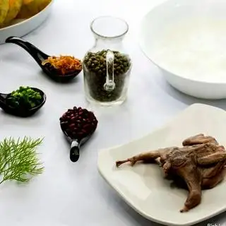 Cháo bồ câu đậu xanh - 22.000 ₫ tại Family Soup - Cháo Dinh Dưỡng - Bùi Đình Túy