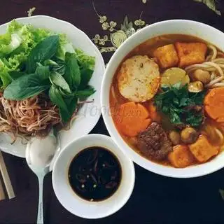 Bún Bò Huế Chay - 35.000 ₫ tại Quán Chay Diệu Hiền - Bông Sao