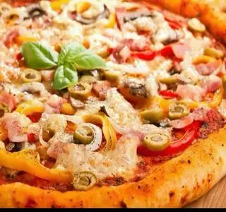 Combination Pizza ( Pizza thập cẩm) - 369.000 ₫ tại Steak Bin & Pizza 27 - Nguyễn Văn Trỗi