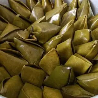5 Cái Bánh Ít Đậu - 60.000 ₫ tại Quán Chay 79 - Hủ Tiếu Chay & Gỏi Cuốn - Hoàng Diệu