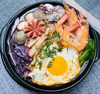 Mì Cay Kim Chi Siêu Đặc Biệt Full Topping - 99.000 ₫ tại Tiệm A Mèo - Mỳ Cay & Ăn Vặt - Âu Cơ