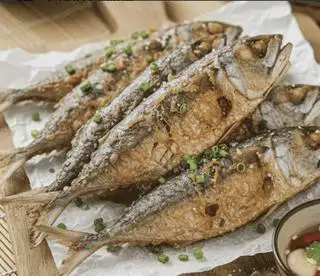 Hình ảnh Cá bạc má chiên tươi 