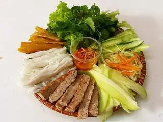Hình ảnh Nem nướng Nha Trang + Trà Quất size S