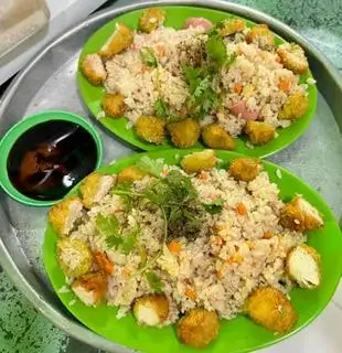 Hình ảnh Cơm mực viên chiên mắm