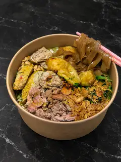 Hình ảnh Bánh đa cua trộn đầy đủ ( full topping )