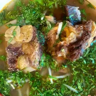 Bún bò sườn bò - 50.000 ₫ tại Bún Bò Huế Cô Nga - Lạc Long Quân