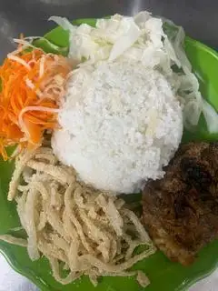 Hình ảnh cơm sườn nướng