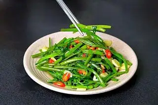 Nước mắm bơ cay - 15.000 ₫ tại Sumi - Cá Viên , Mì Cay & Ăn Vặt Đêm - Tôn Đản 