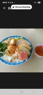 bánh ướt - 35.000 ₫ tại Bánh Cuốn Nóng Hà Nhi