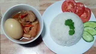 CƠM THỊT KHO TRỨNG - 45.000 ₫ tại Bếp Cô Chanh - Võ Văn Tần