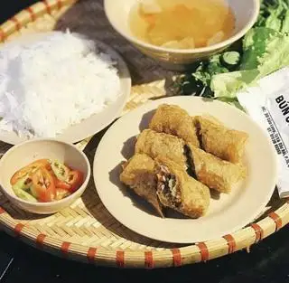 Hình ảnh Bún nem - chả giò