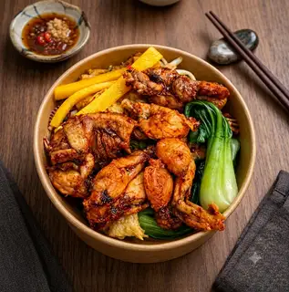 Hình ảnh Mỳ Ếch Chua Cay Đậm Vị