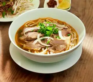 Bún bò : chả  - 52.000 ₫ tại Bún Bò Huế Nghĩa Tiên - Tôn Đản
