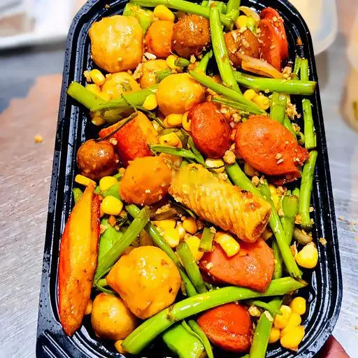 Hình ảnh Combo cá viên xào bắp sốt bơ cay- lớn