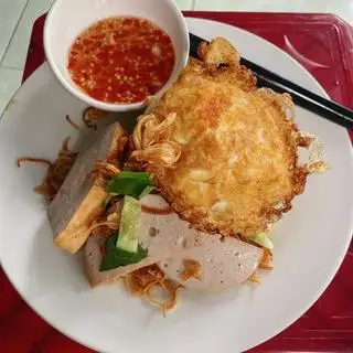 Hình ảnh bánh cuốn ốp la đầy đủ