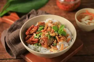 Bún thịt nướng - 60.000 ₫ tại Nem Nướng Nha Trang Cô Điệp - Khánh Hội