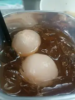 Hình ảnh Trà Vải Lài ly khủng lồ