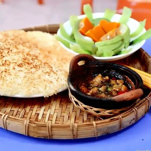 Cơm cháy kho quẹt rau luộc thập cẩm - 68.000 ₫ tại Cơm Cháy Kho Quẹt - Lê Văn Thọ