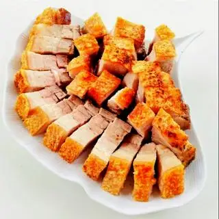 Hình ảnh Thịt heo quay (100gr)