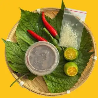Mắm tôm ( bao gồm cả tắc ớt) - 7.000 ₫ tại Bún Đậu Mắm Tôm Hạnh Phúc - Vườn Chuối