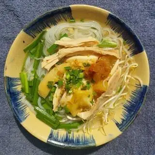 Hình ảnh Hủ tiếu gà xé (Khô)