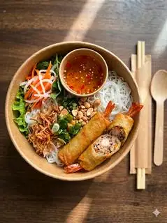 Hình ảnh Bún chả giò tôm thịt