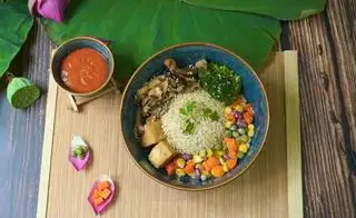 Cơm trộn Chay Xanh - Green Vegetarian mixed rice - 69.000 ₫ tại Nhà Hàng Chay Xanh - Nguyễn Trọng Tuyển