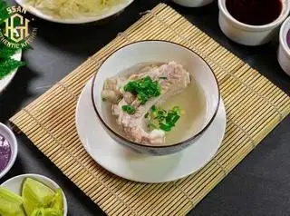 Sườn  - 34.000 ₫ tại Bún Mọc San - Lê Hồng Phong
