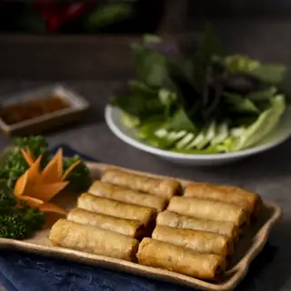 Chả Giò Cua - 156.600 ₫ tại Hoàng Yến Vietnamese Cuisine - Hai Bà Trưng