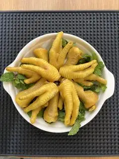 Hình ảnh Chân gà thảo quả