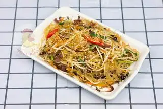 Hình ảnh Miến xào lòng mề