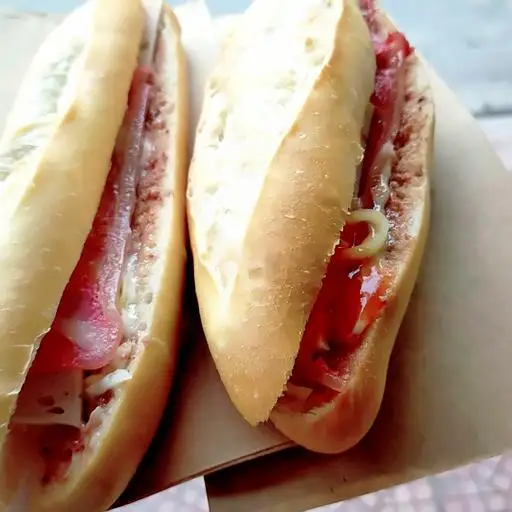 Hình ảnh Bánh mỳ pate+giò+dăm bông