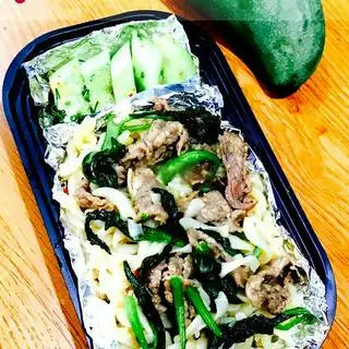Hình ảnh Nui xào bò