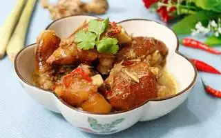 cơm giò heo giả cầy - 90.000 ₫ tại Nhà Hàng Bông Cải Xanh - Cơm Trưa Văn Phòng - Lý Tự Trọng