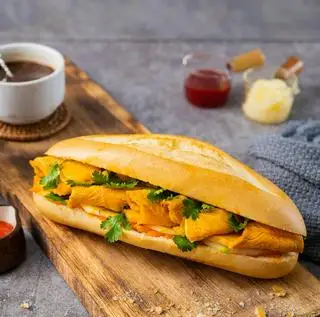 Hình ảnh Bánh mì Heo nướng