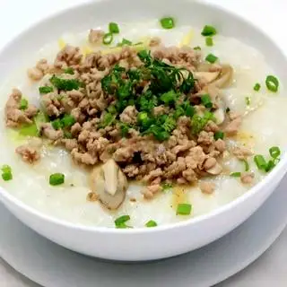 Cháo thịt heo bằm - 30.000 ₫ tại Cháo Ếch Singapore & Cơm Chiên - Đường Số 18