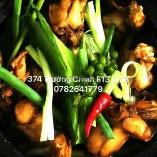 Ếch thêm cay - 69.000 ₫ tại Cháo Ếch Singapore 374B - Trường Chinh