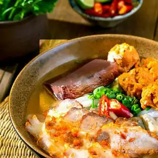 Hình ảnh Bánh Canh Xá Xíu Chả Cua