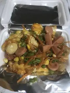 Hình ảnh Mì trộn thập cẩm nhiều topping