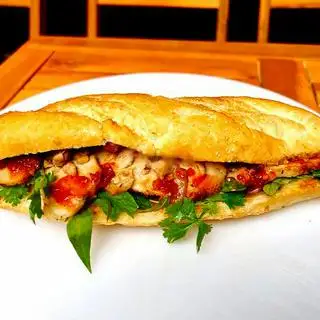 Hình ảnh Bánh mì pate thịt xá xíu 